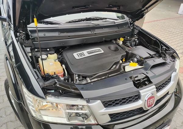 Fiat Freemont cena 44900 przebieg: 159800, rok produkcji 2012 z Staszów małe 742